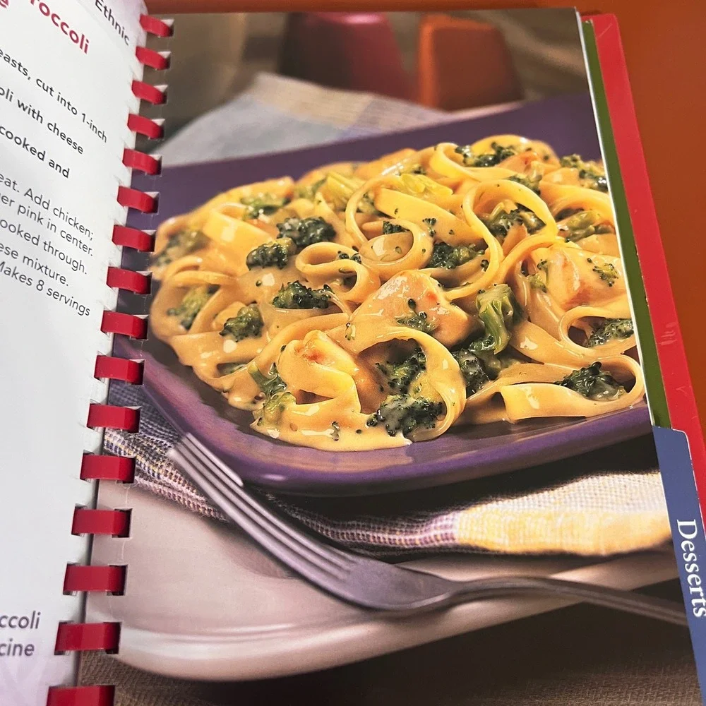 Favorite Brand Name 3 Ingredient Cookbook 3-in-1 Appetizer Dinner Dessert 2008‎